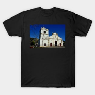 Nicaragua - Eglise de  Masaya T-Shirt